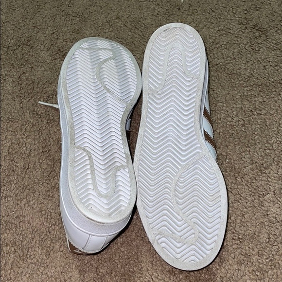 Adidas Superstar - Picture 4 of 5